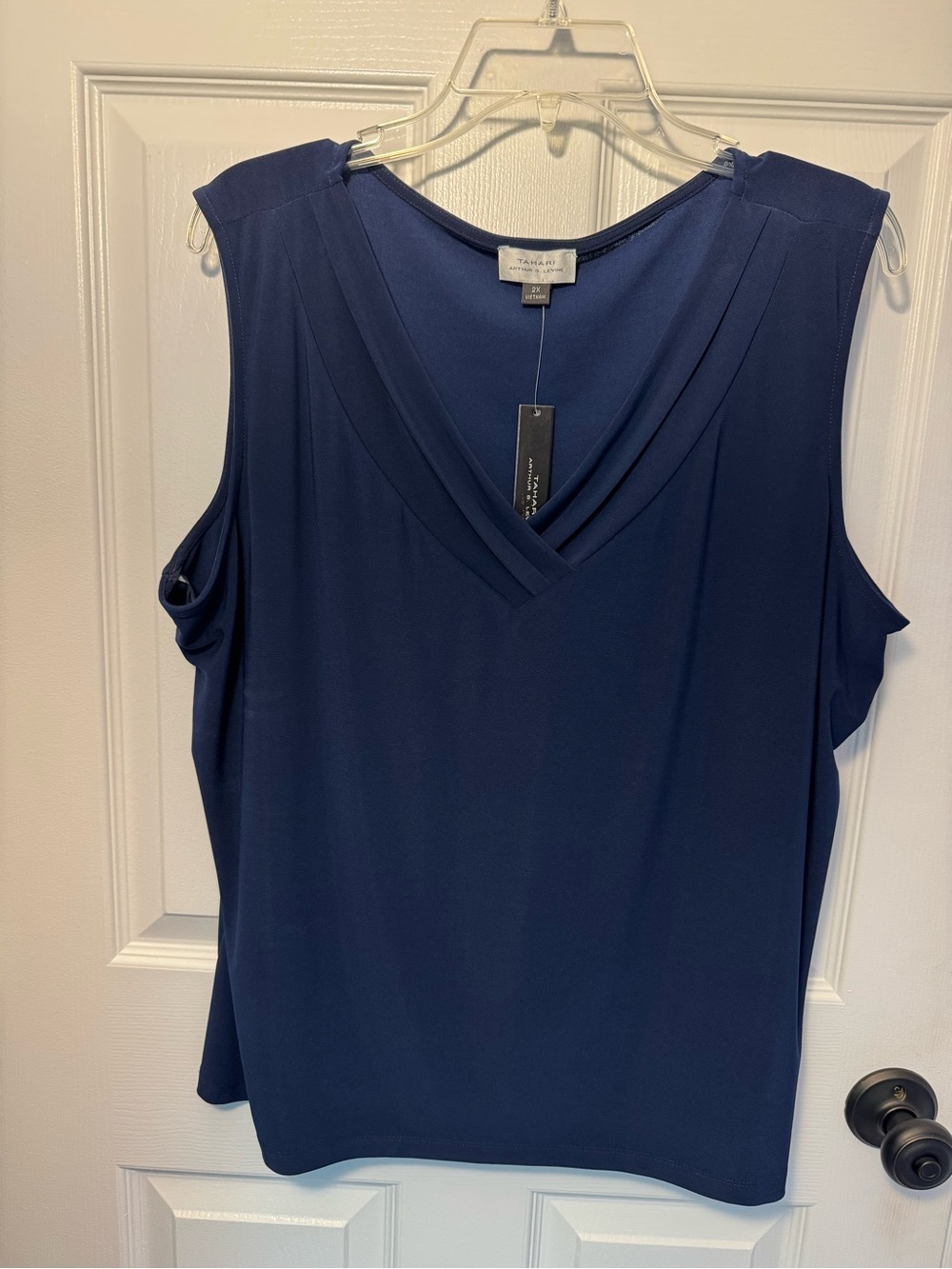 Tahari ASL navy V-neck sleeveless camisole tank shell 2X NWT Arthur S Levine
